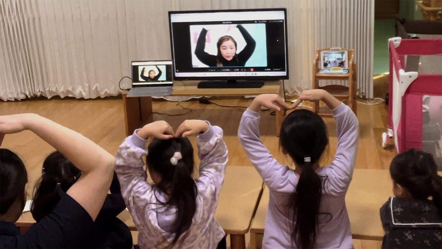 にじれあオンライン英会話で、幼稚園へのオンライン英語授業を簡単に導入！
